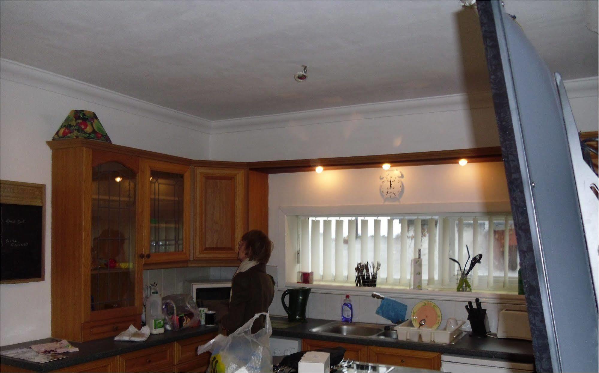 F3 2 Bedroomed Town House - Free Parking - Super 150 Mbps Wifi Near Gavin N Stacey Film House - 1 Free Dog Allowed Barry Eksteriør bilde
